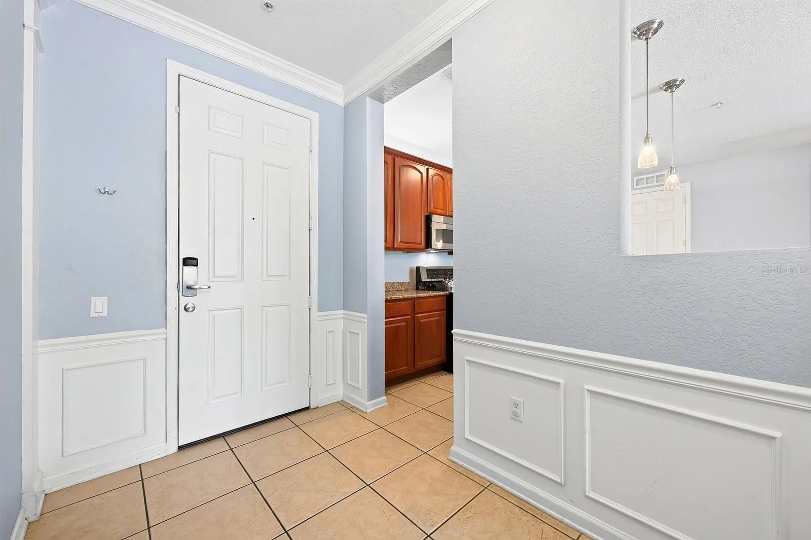 Foyer.