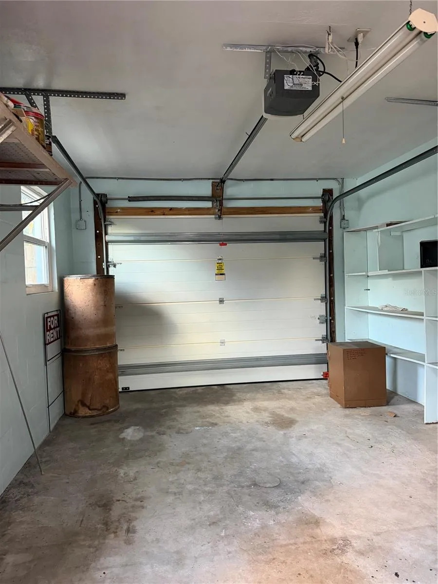 Garage- 1 car