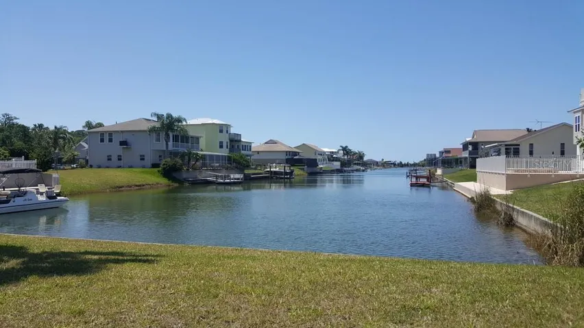 Community canal
