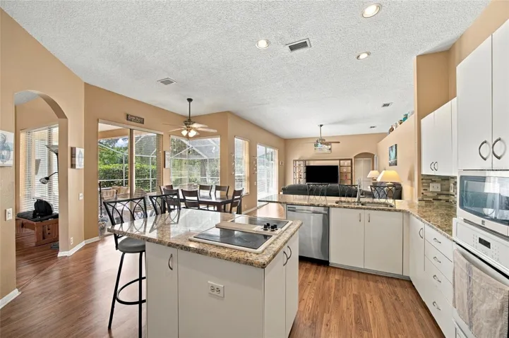 Kitchen with Island Cooktop
