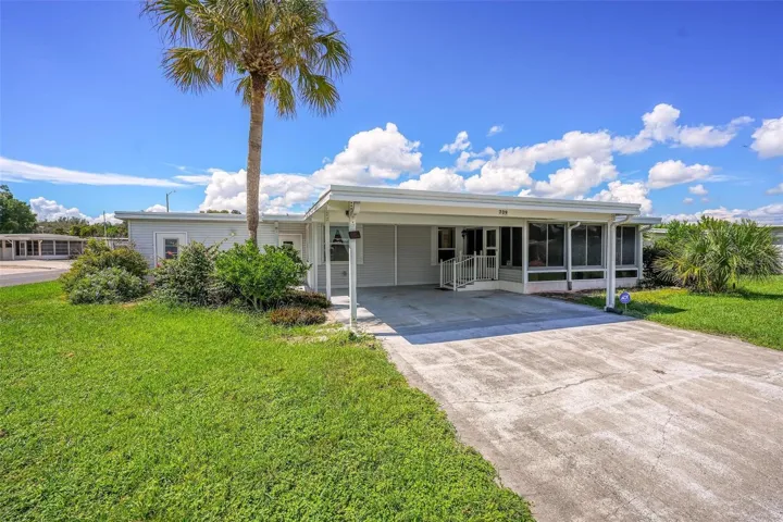 Oversized Driveway &amp; Double Carport