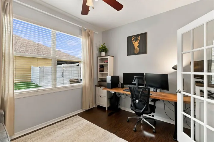 Office/ Flex Room