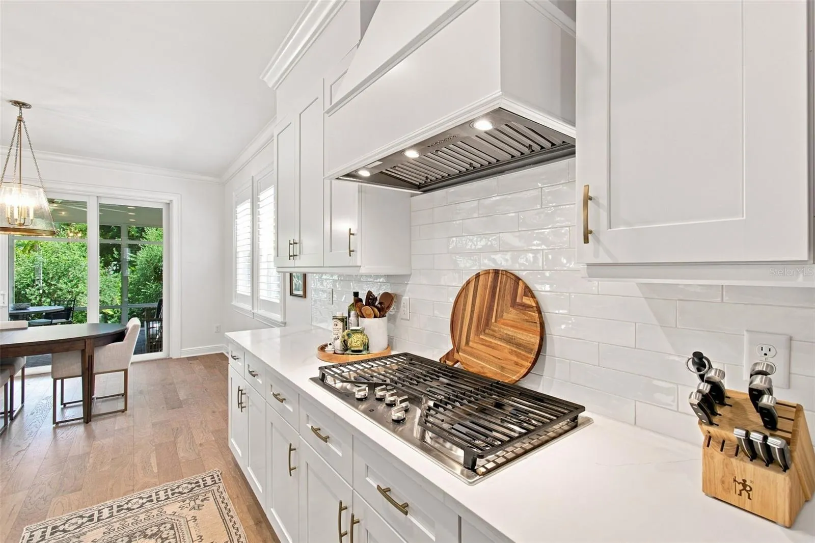 natural gas cooktop for the chef