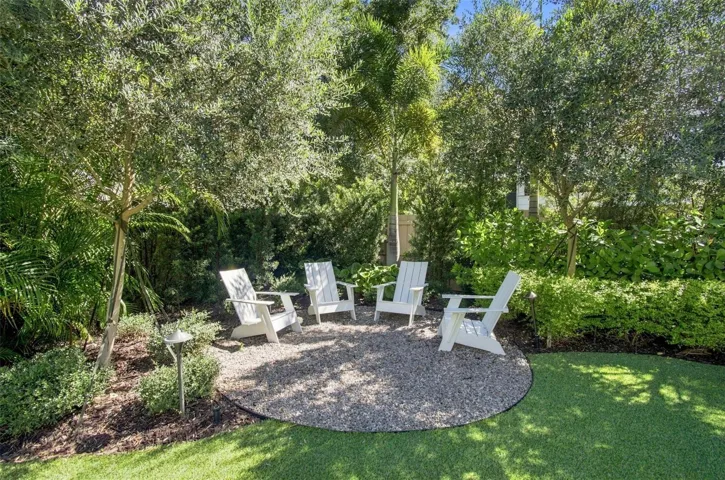 Relax and enjoy the Florida lifestyle.