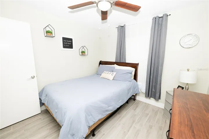 Guest bedroom