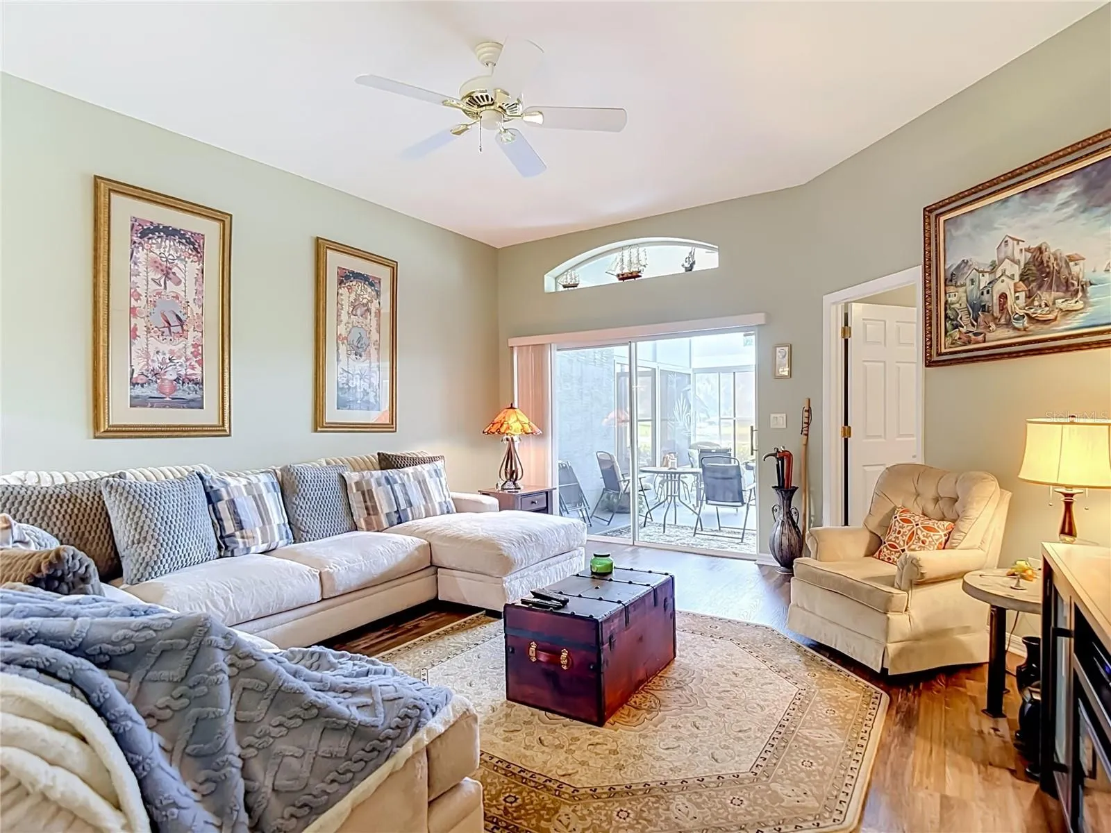 The living room has a lot of wall space for pictures etc. to express who you are.