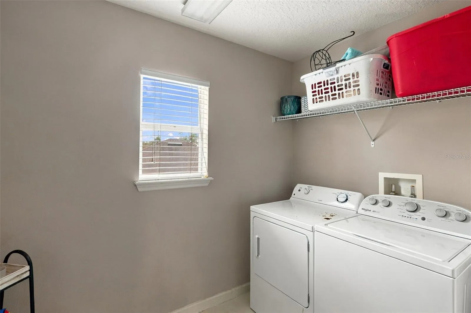 Washer and dryer in the indoor laundry room DO convey!