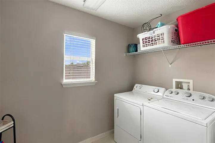 Washer and dryer in the indoor laundry room DO convey!