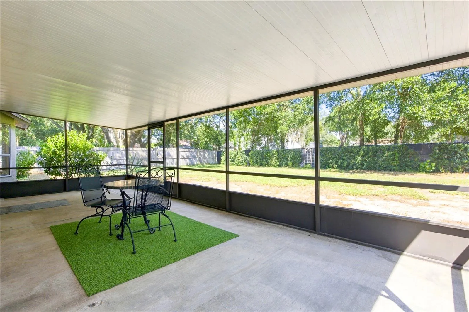extra large screen enclosed porch