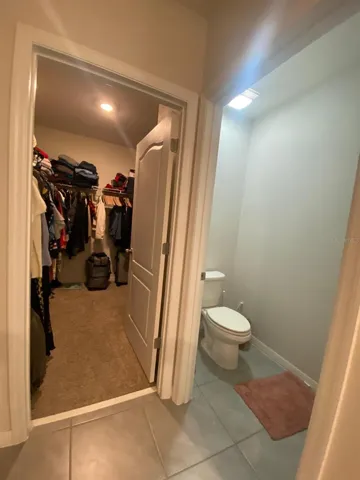 walk in closet