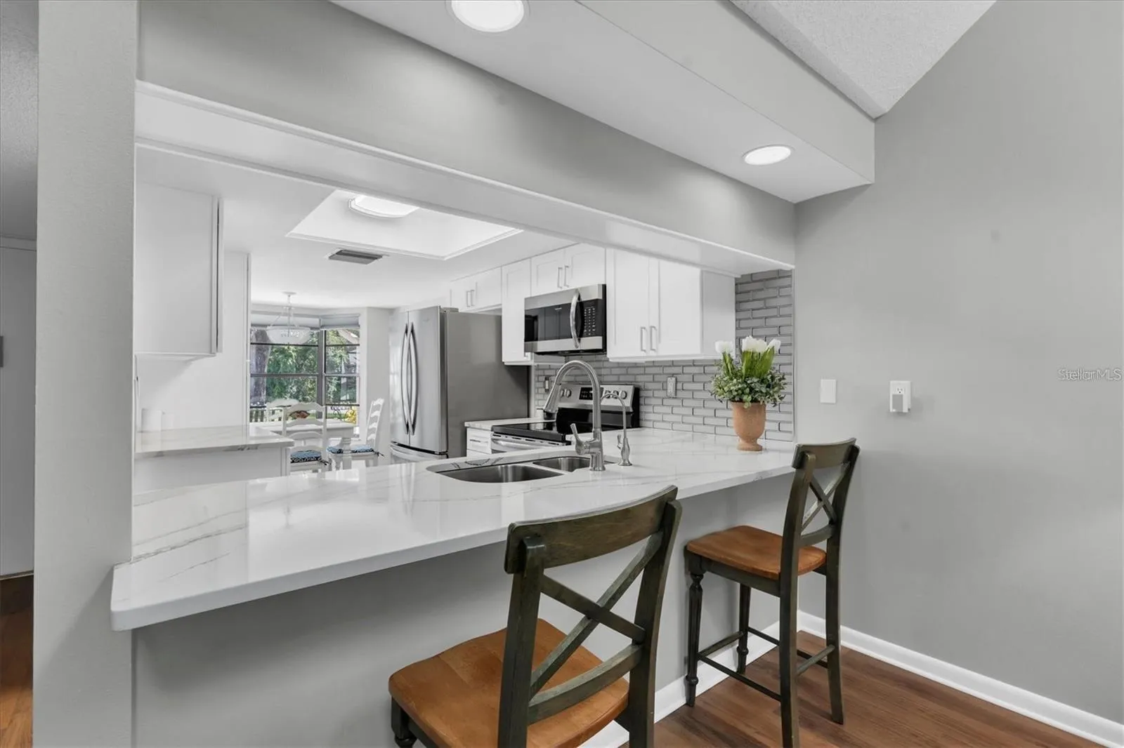 Breakfast Bar