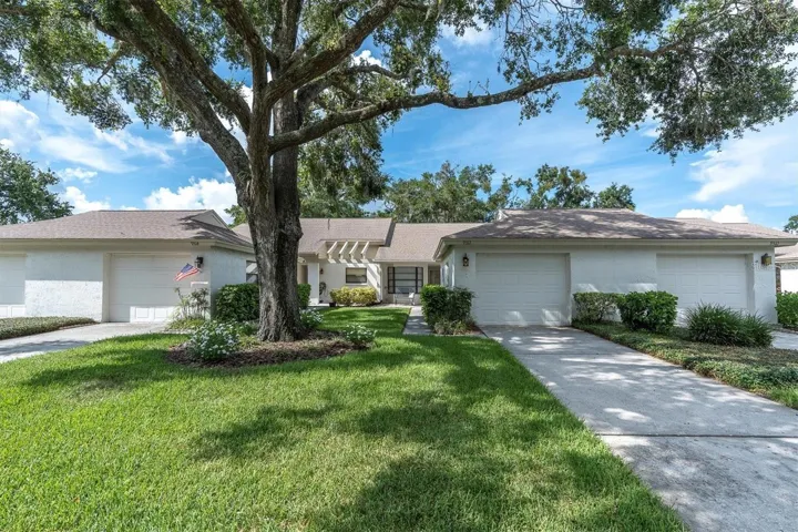 Welcome home to 9312 Golf View Dr