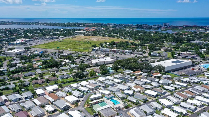 Aerial view showing the sparkling Gulf waters of Sarasota!