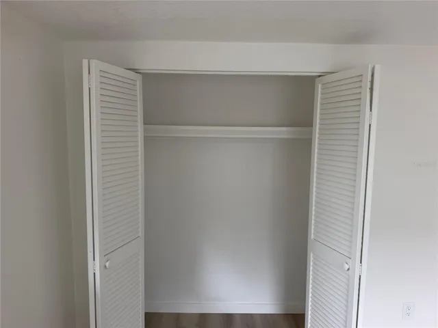 2nd Bedroom Closet