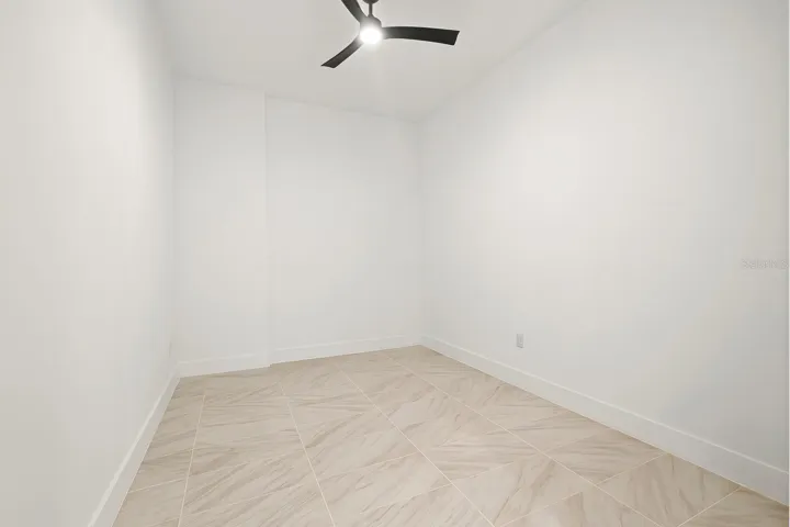 Den/Optional 2nd Bedroom