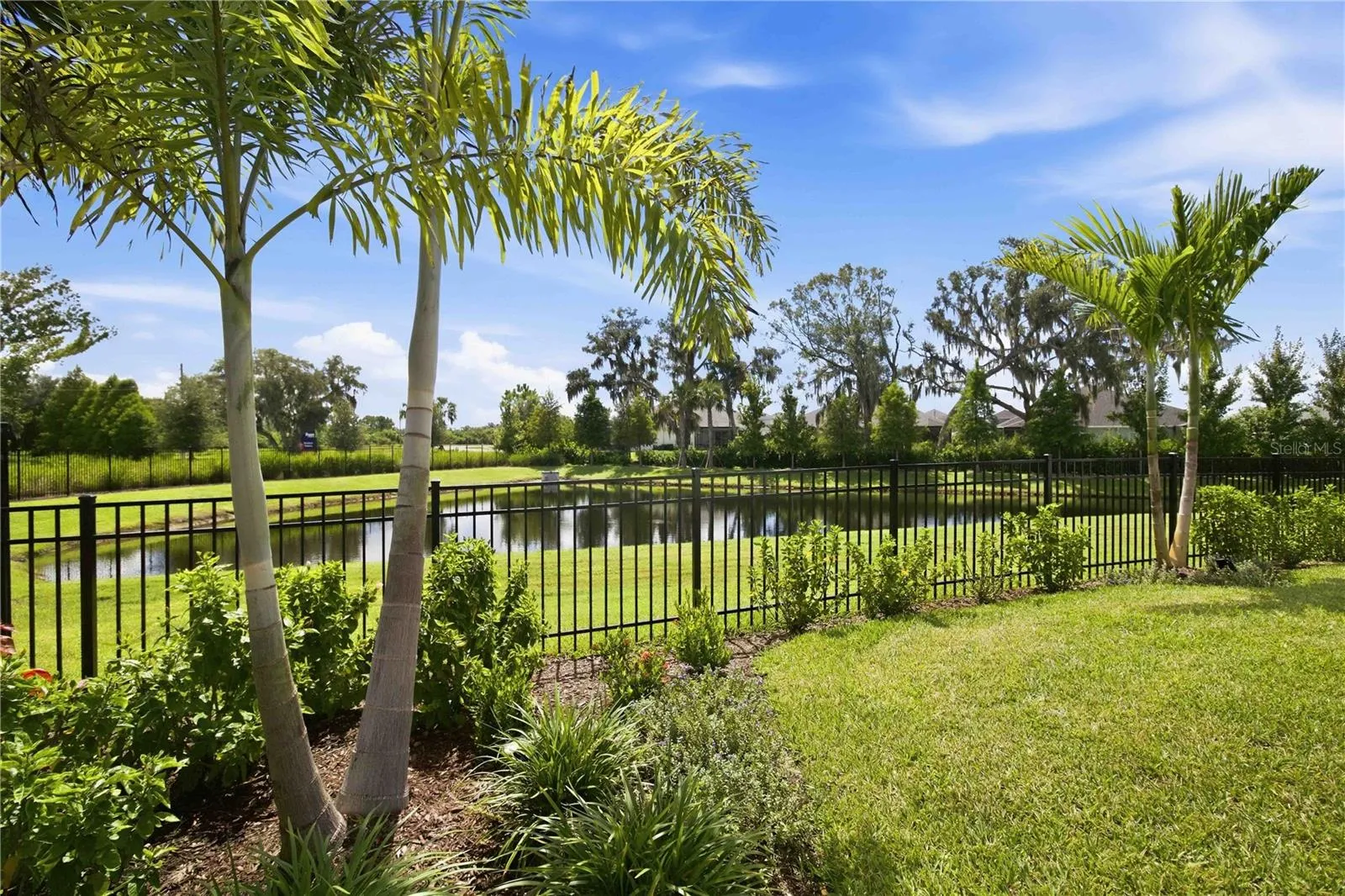 Extensive Landscaping