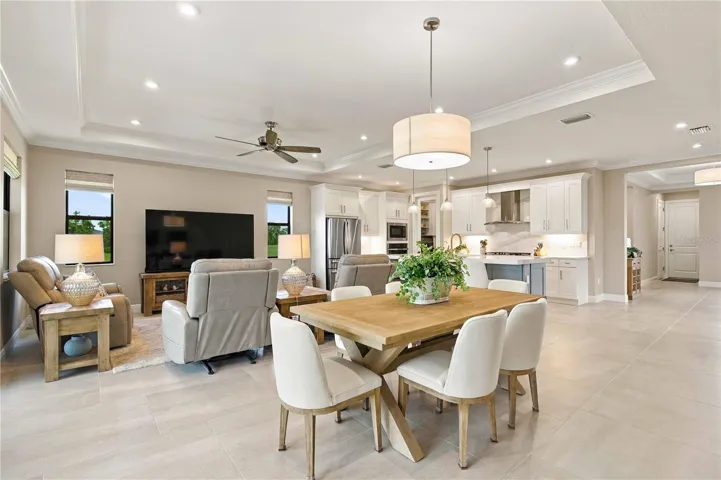 Crown Molding Throughout