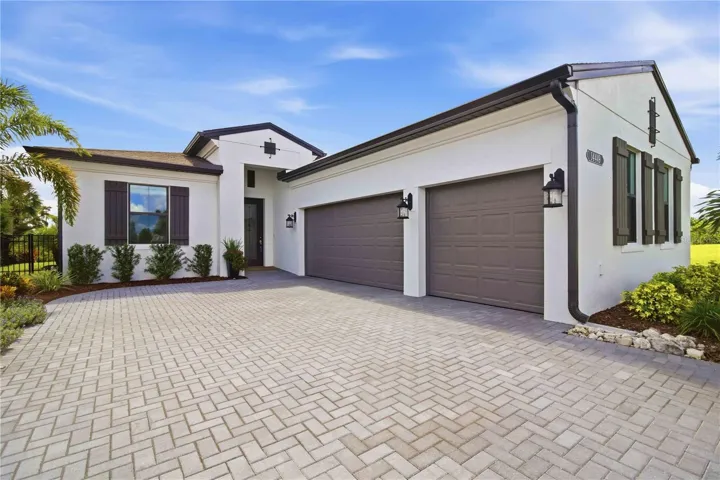 Stylish Exterior Spanish Elevation
