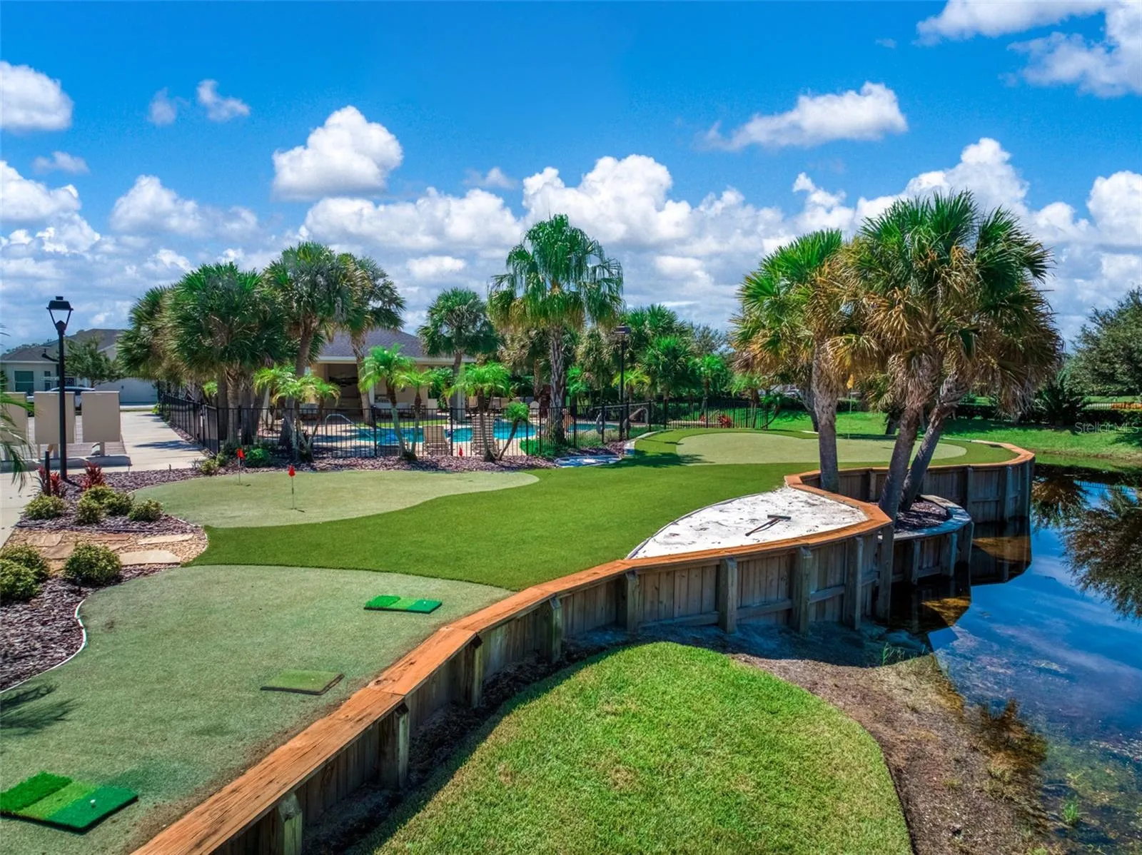 Magnolia Golf Villas
