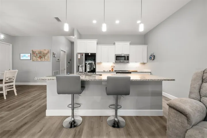 Kitchen island
