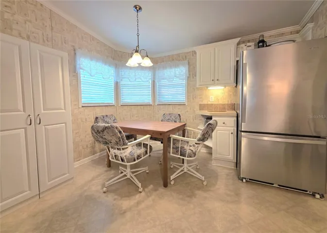 Kitchen pantry &amp; eat-in space with corner window.