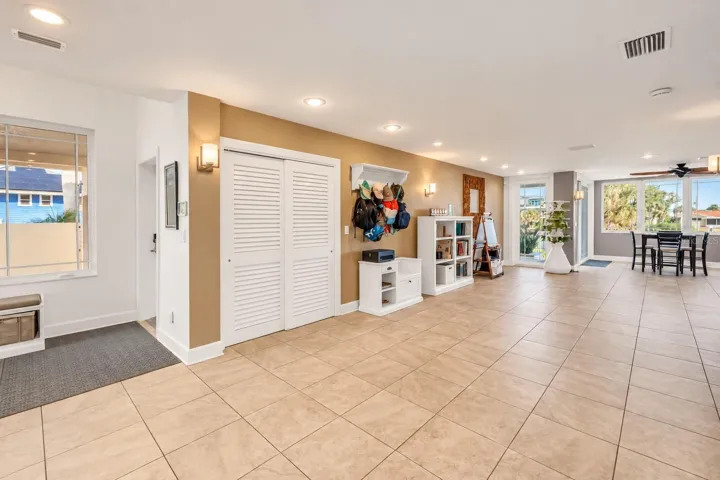 Huge Flex / Bonus area