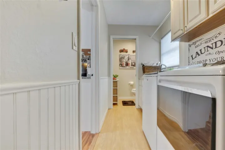 Laundry Room/1/2 Bath