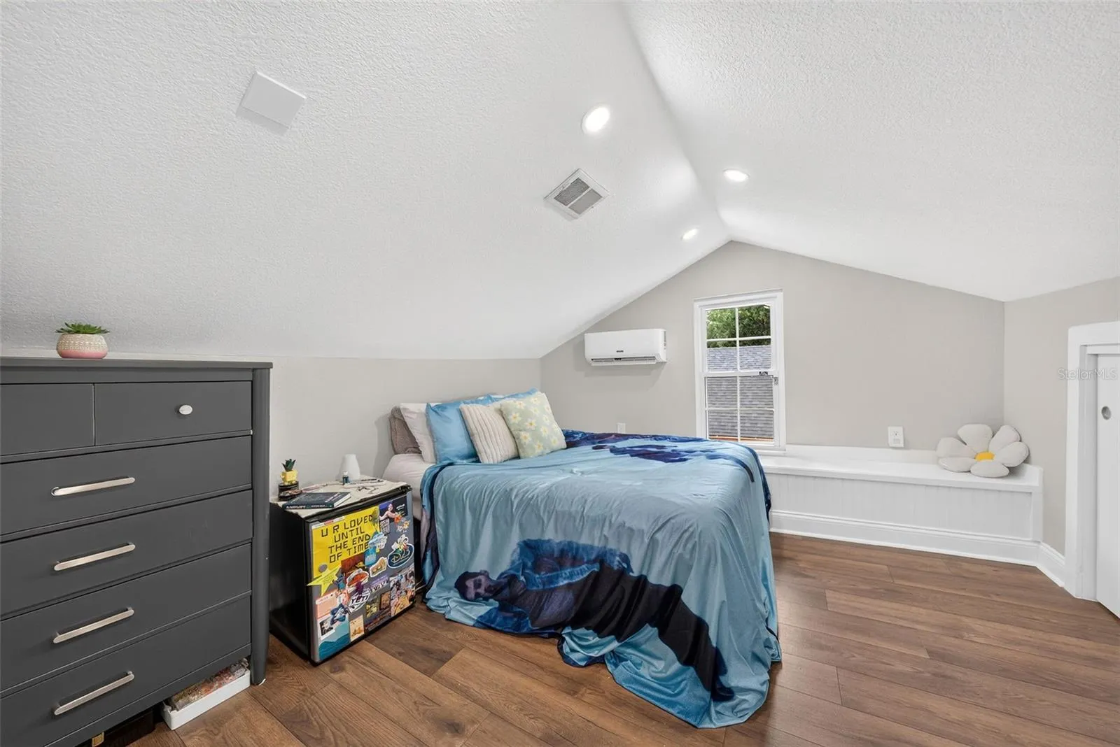 Bedroom #412'x11'