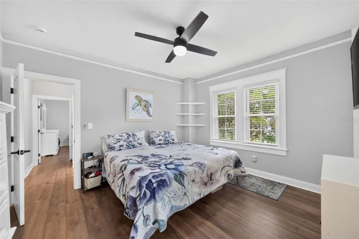 Primary Bedroom13'x12'