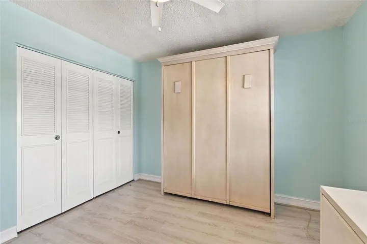 Murphy Bed