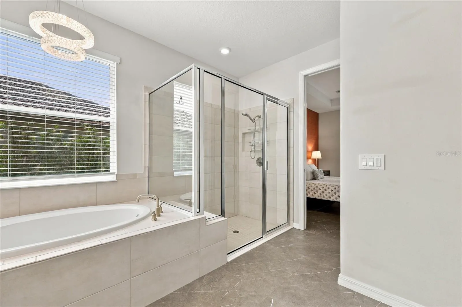 Main Private Bath
