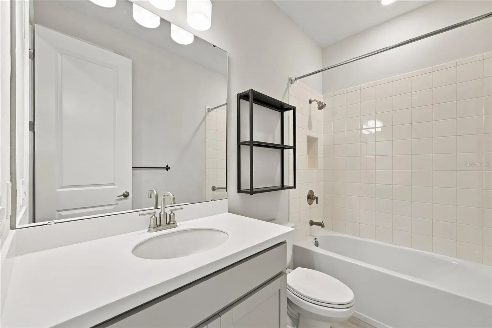 Shared Full Bath #1