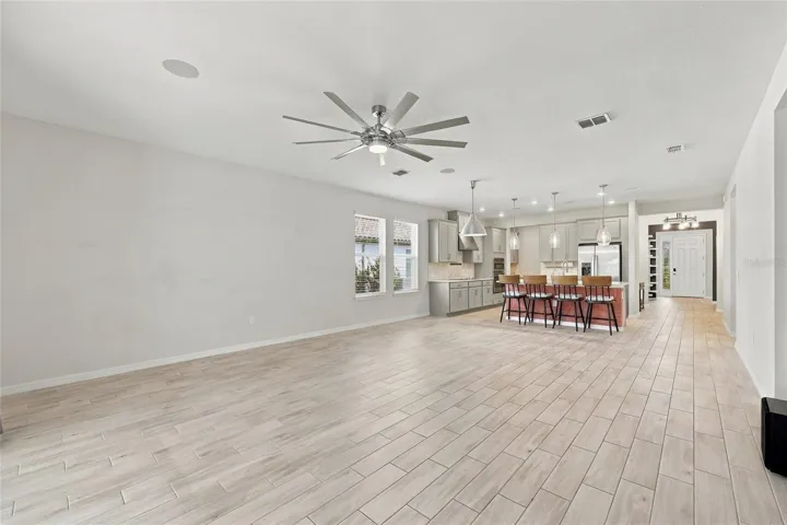 Living / Dining Room Combo