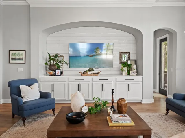 Built-ins in great room