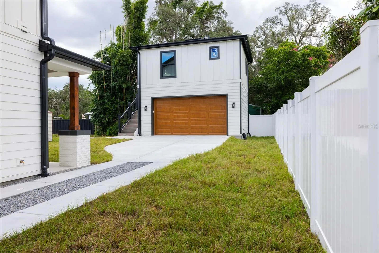 Detached Garage / ADU