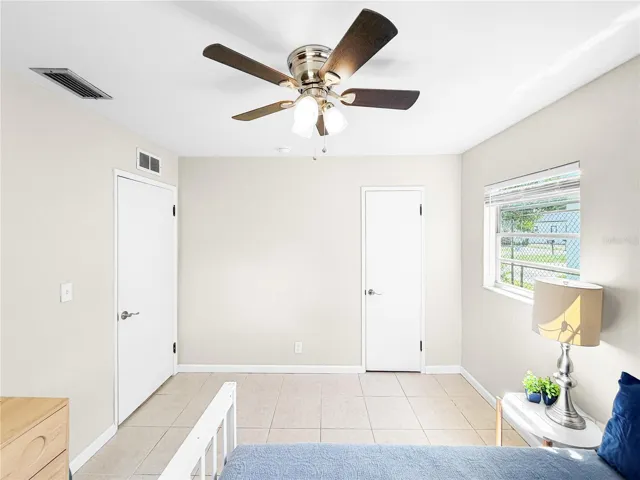 BEDROOM #2