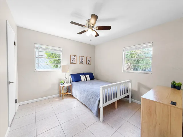 BEDROOM #2