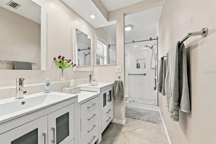 Sparkling clean and bright with modern features and beautiful upgrades.