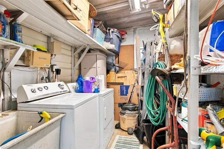 Shed and laundry
