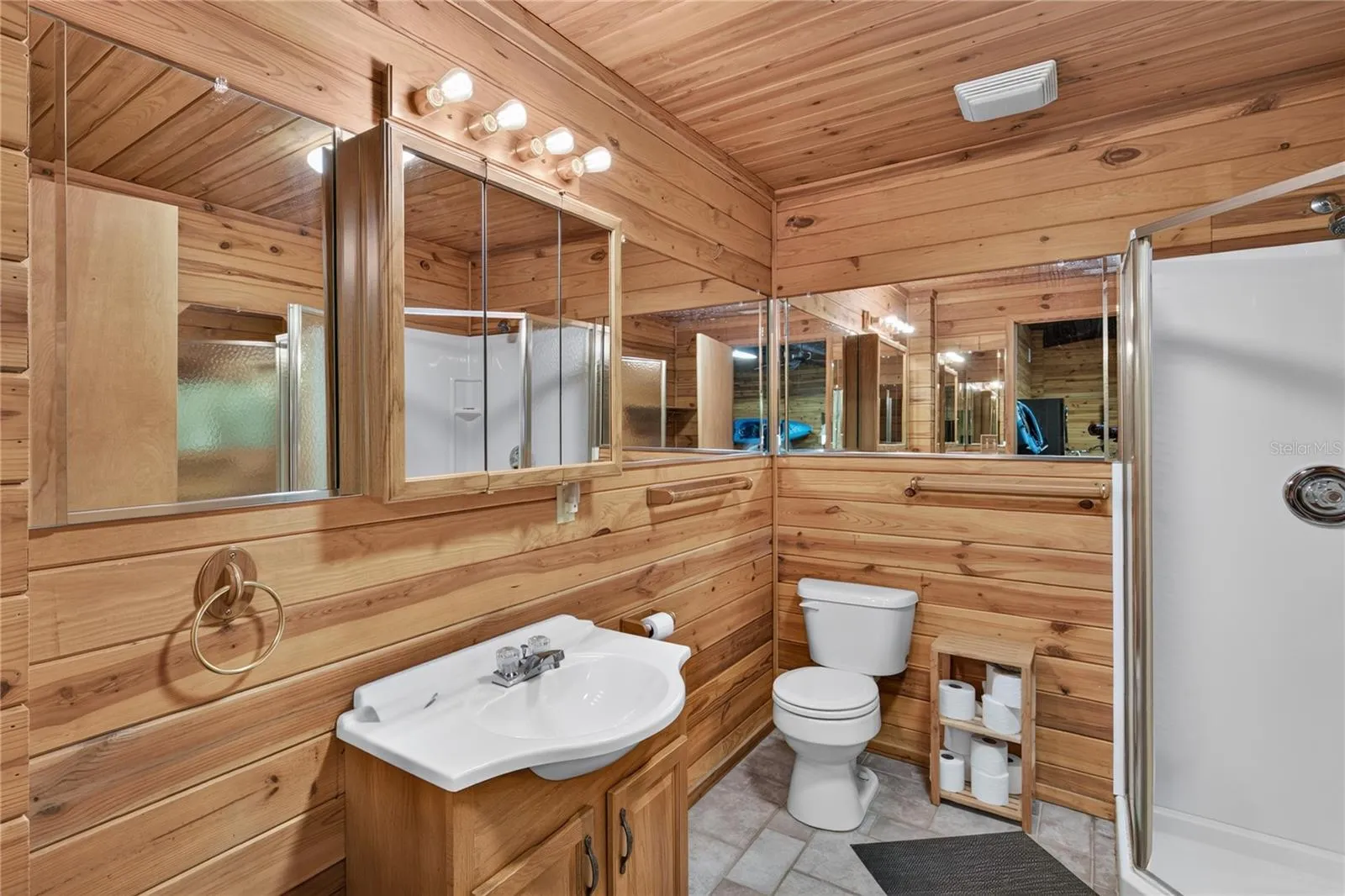 in-law suite bath