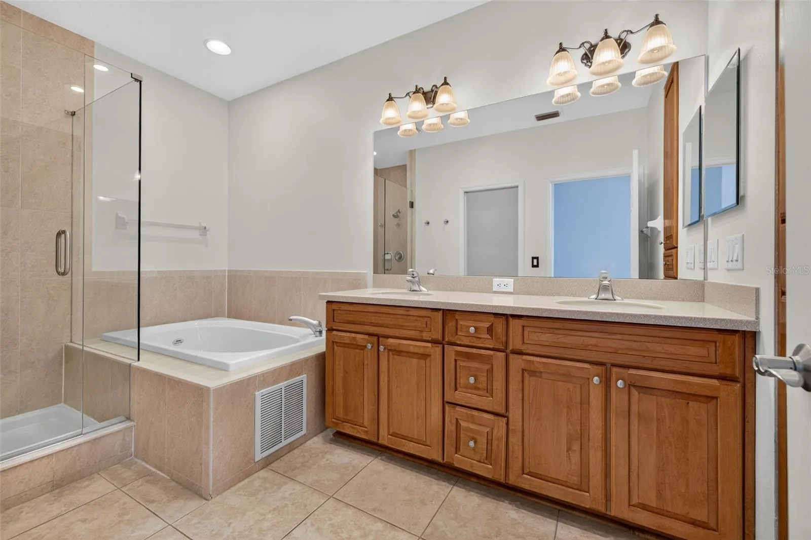 Ensuite Bath