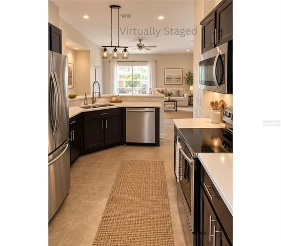 Kitchen (Virtually Staged)