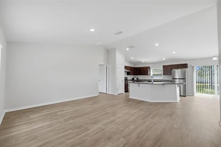 Living/Kitchen