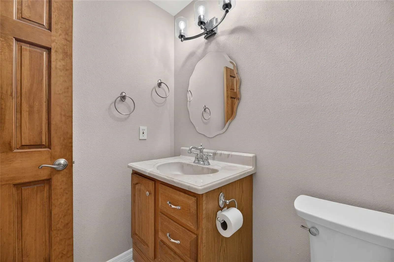 Main Bathroom