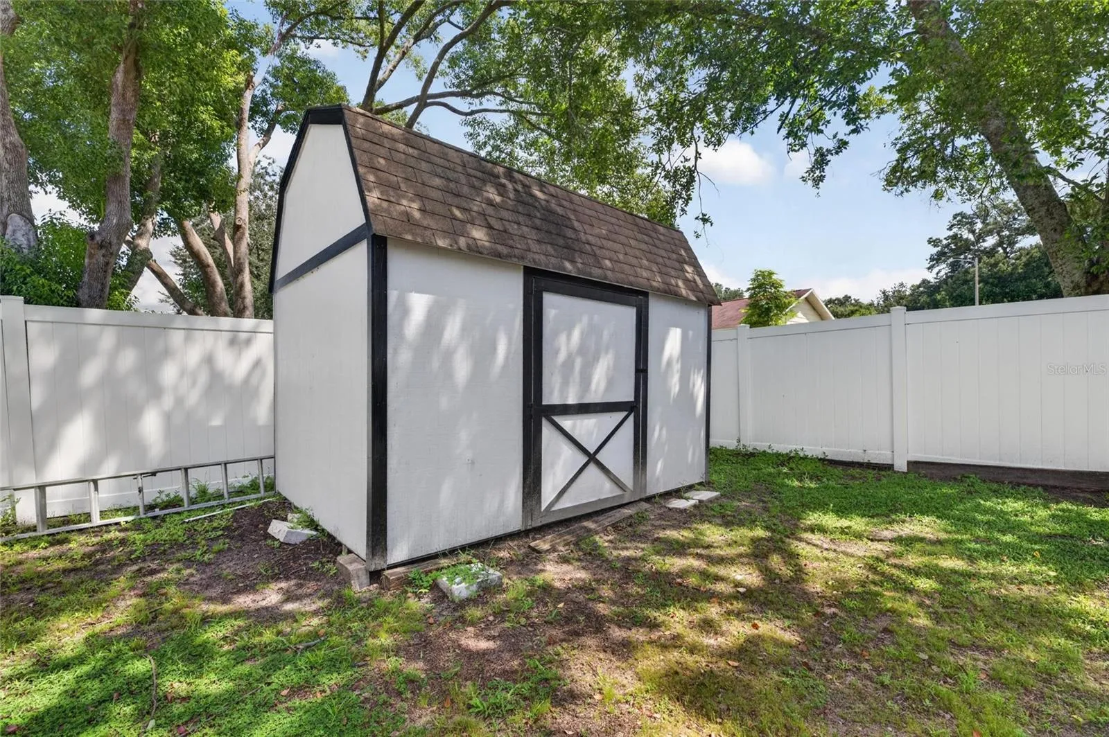 Shed