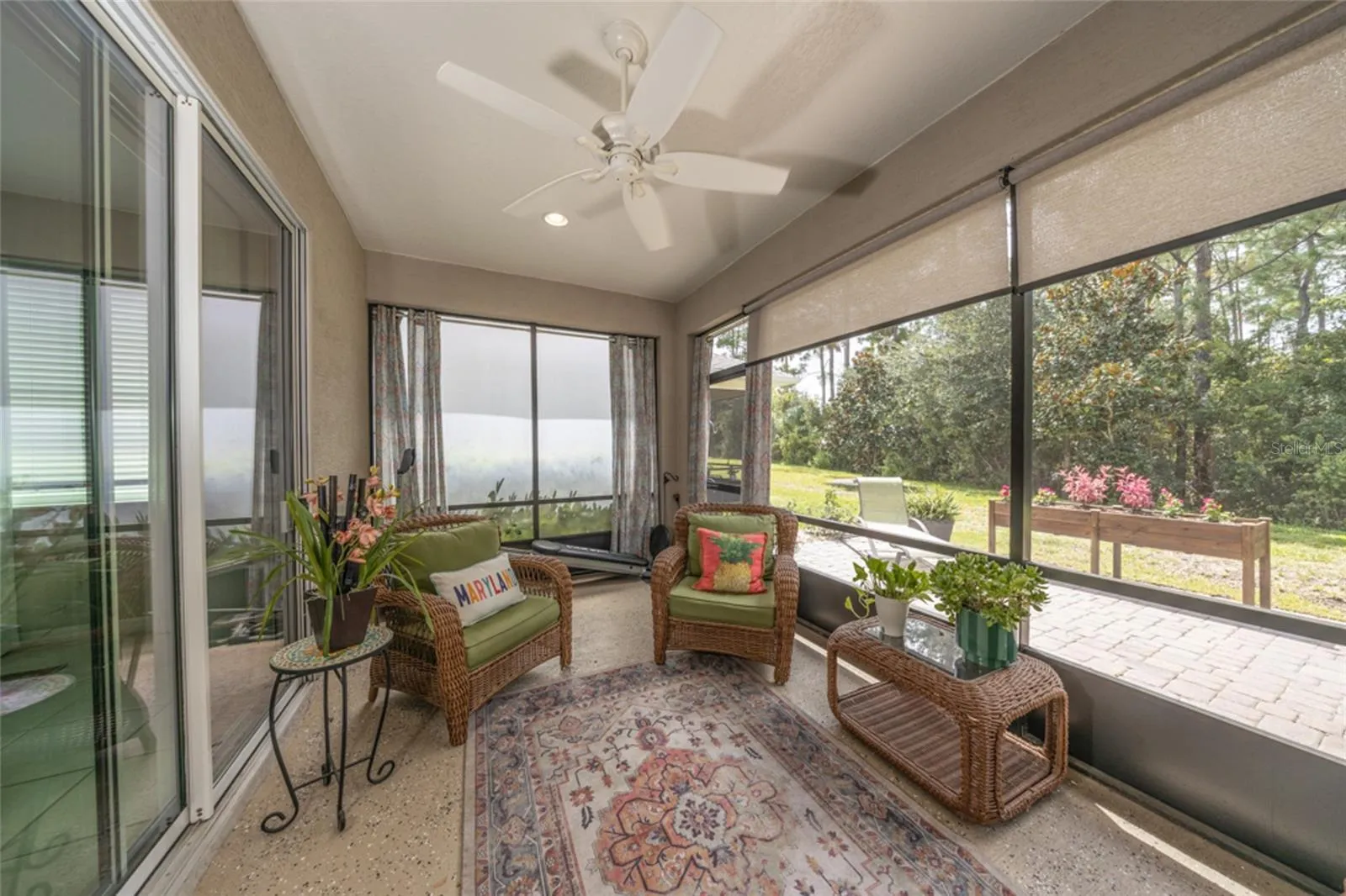 Screened in lanai with ceiling fan