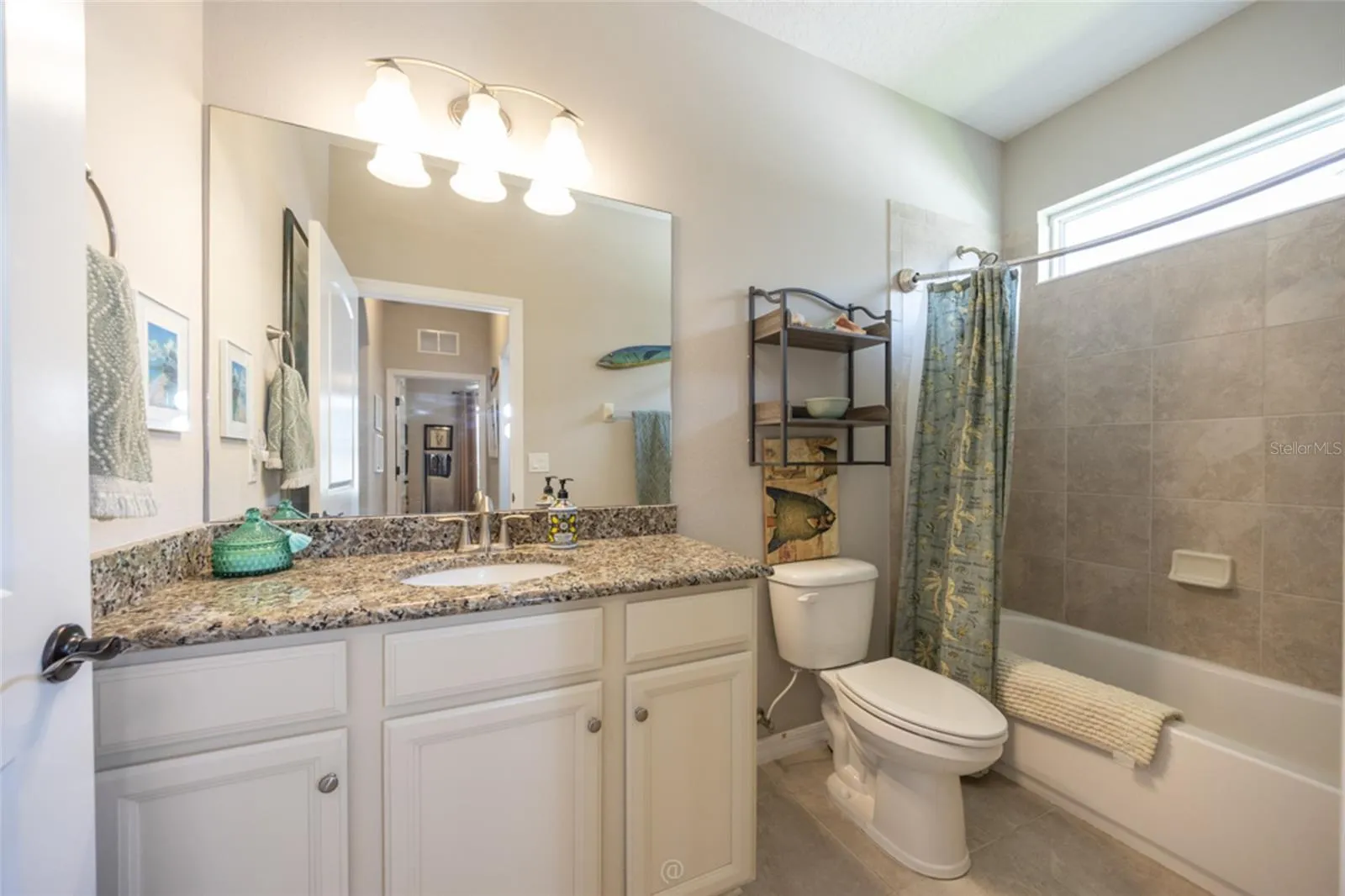 Guest bathroom