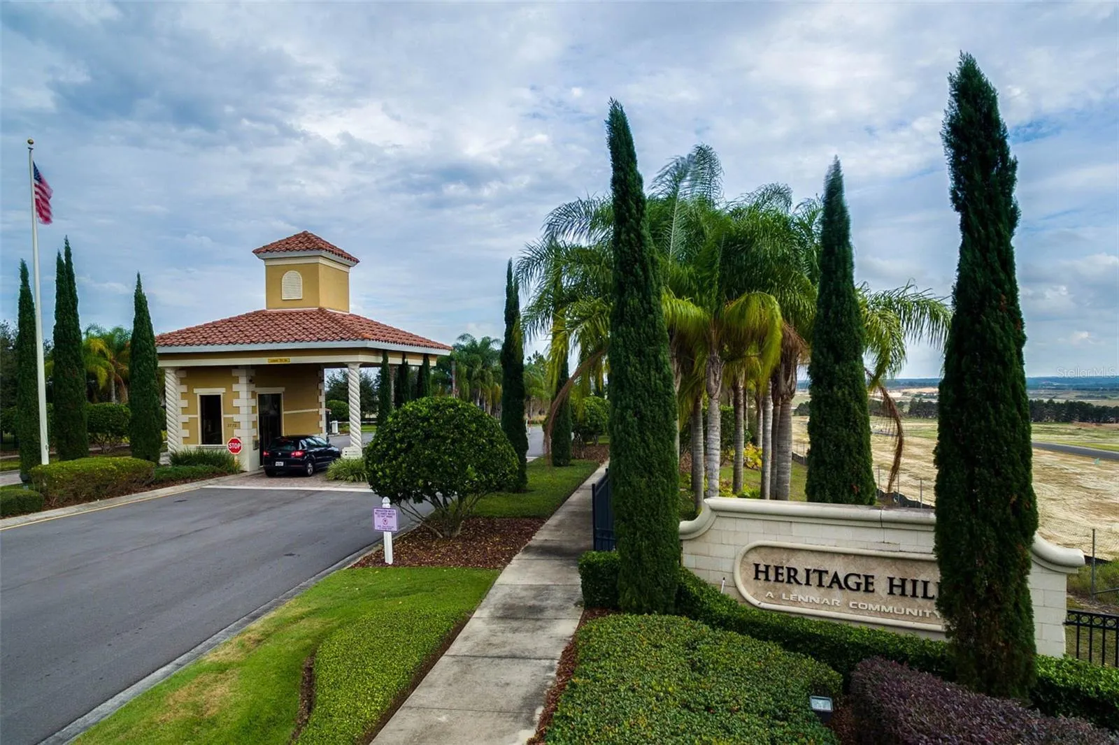 Heritage Hills Entrance