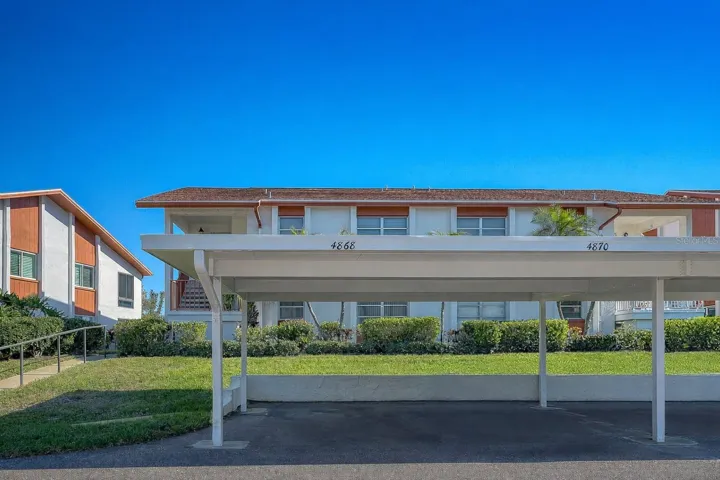 Covered Carport, steps from the Entrance