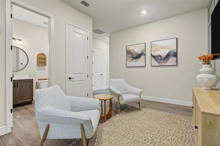 Flex area with bathroom